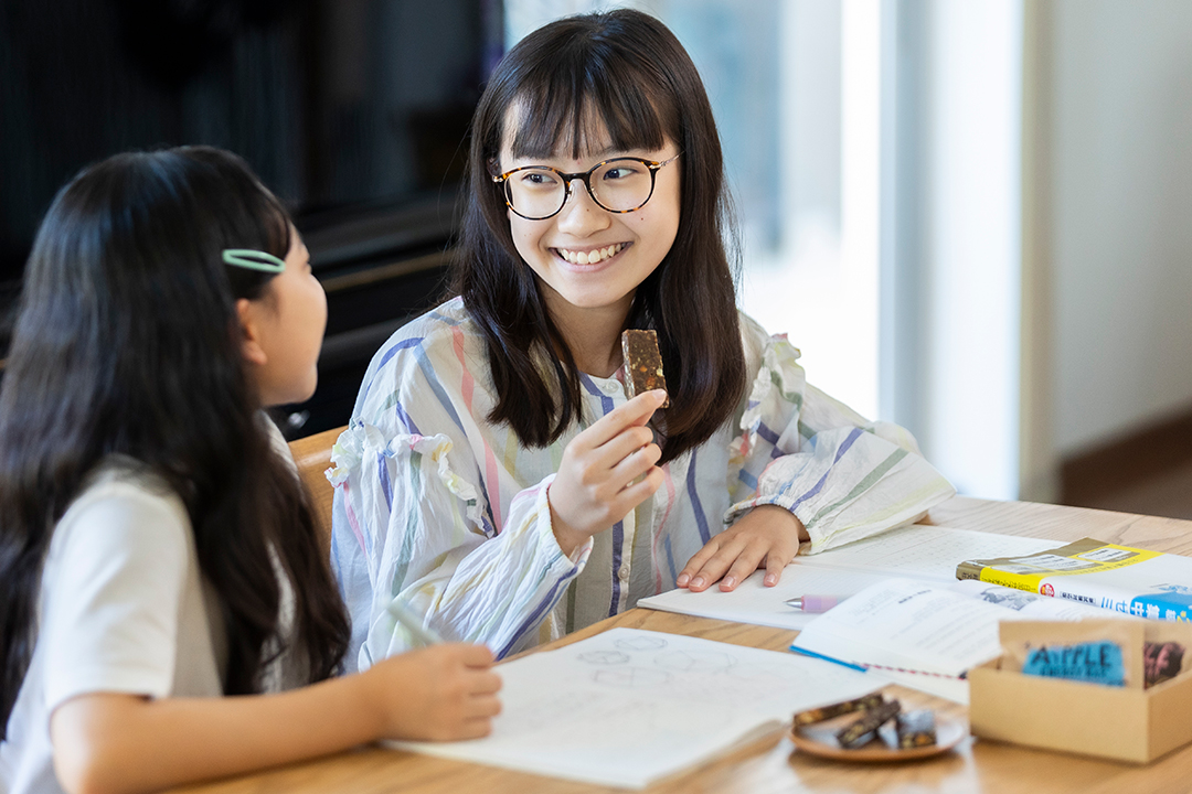 仕事や勉強中の空腹を満たすためにAIPPLE ENERGY BAR